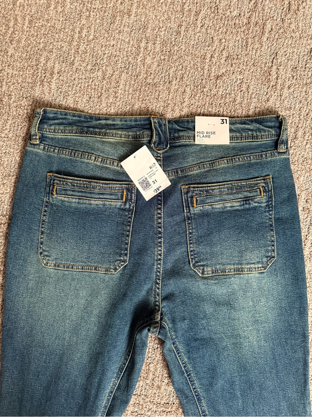 Mid Rise Flared Jeans - Picture 6 of 8